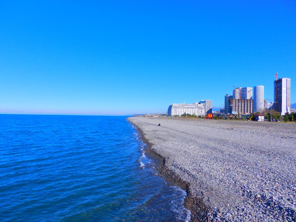 Mimino Apartment Deluxe First Line Batumi Esterno foto